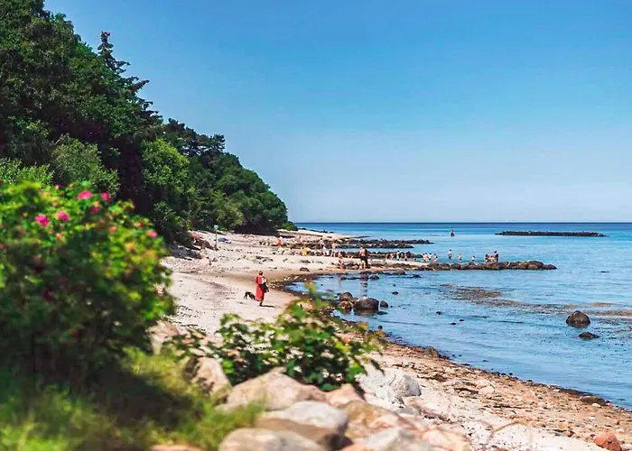 6 Person In Gilleleje-by Traum